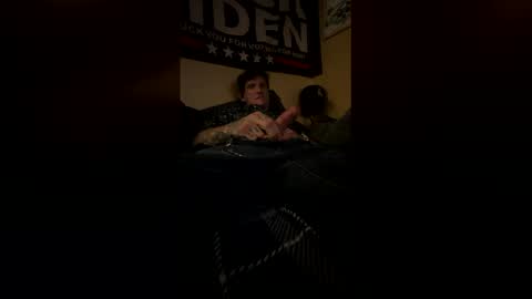 crowken33565280 online show from April 5, 9:12 pm