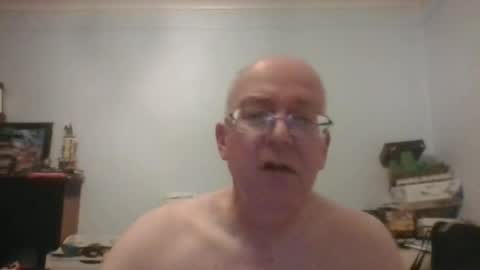 cruach123 online show from July 2, 2:53 am