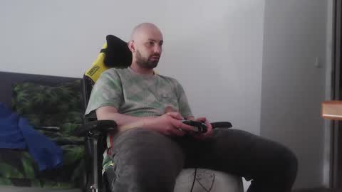 crucifyme2 online show from March 1, 3:16 pm