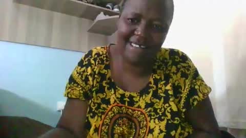 crunchy_g24 online show from November 12, 8:49 am