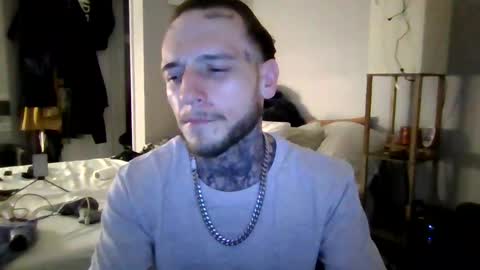 cruz815 online show from March 31, 1:39 am