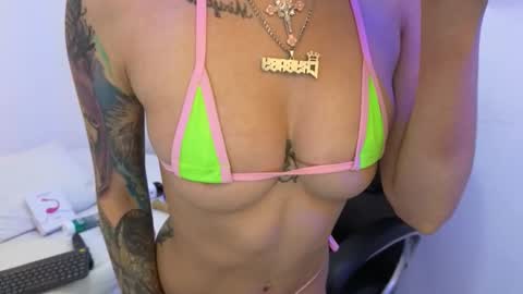 Cry online show from December 15, 10:39 pm