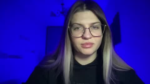 crystalblush01 online show from April 26, 5:10 pm