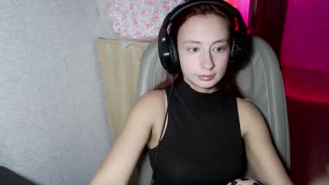 Kristina online show from December 20, 11:47 pm