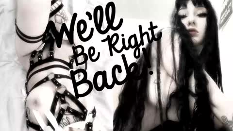 Sasha    Make me moan with patterns   good music here  online show from December 2, 2:32 am