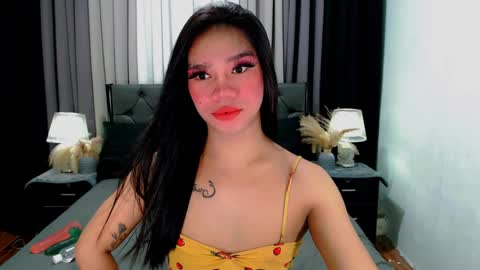 bea takashi  online show from March 26, 9:14 am