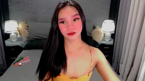 bea takashi  online show from March 14, 11:03 am