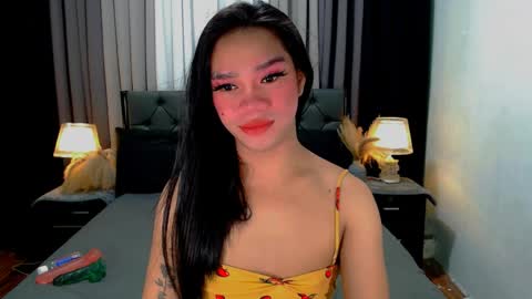 bea takashi  online show from March 28, 9:11 am