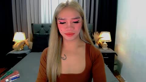 bea takashi  online show from April 1, 2:47 pm