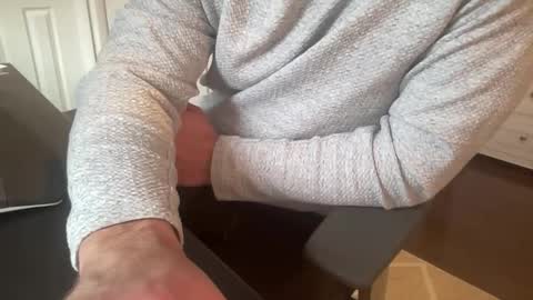 cuckgriff23 online show from April 2, 4:36 pm