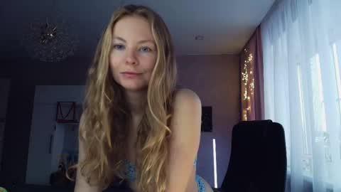 Alexia online show from November 29, 8:22 am