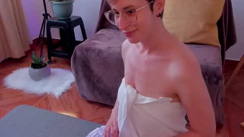 Leonela online show from February 23, 6:12 pm