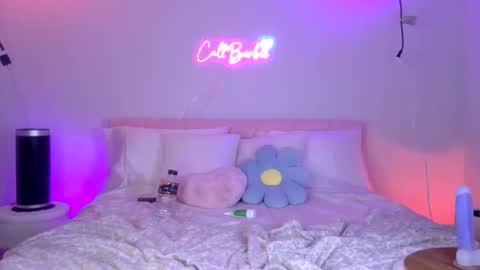 Cult Barbie online show from November 30, 7:15 am