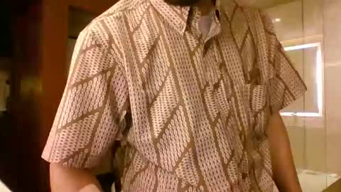 culturalclash1985 online show from November 25, 7:51 am