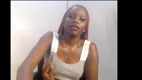 sophie online show from June 8, 7:09 am