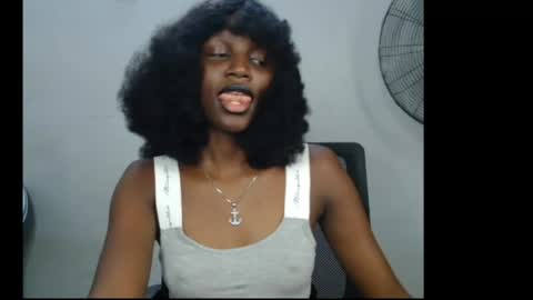 sophie online show from March 16, 7:23 am