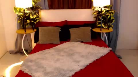 cum_ofdesire online show from June 24, 12:23 pm