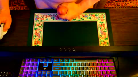 Snapshot of cumforme1988 chatting on September 11, 6:36 am cumforme1988 online show from September 11, 6:36 am