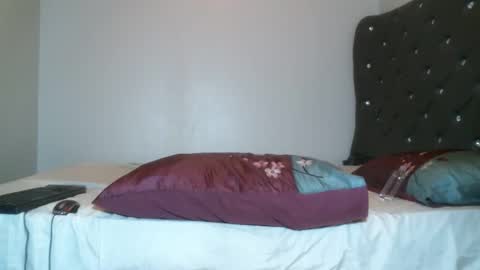 Shiiro online show from October 26, 9:47 pm