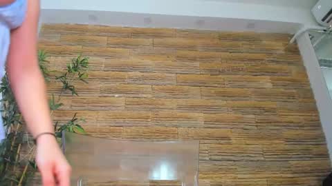 cupcake_izzy online show from February 2, 5:59 am