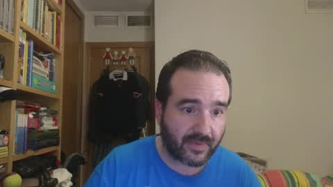 curiosillo1983 online show from June 7, 3:50 pm