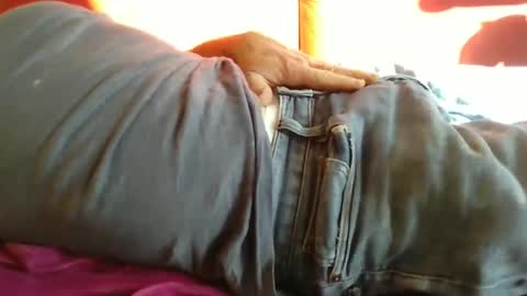 curiosthings online show from November 18, 12:19 pm