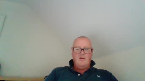 curiousax77 online show from April 14, 9:56 am