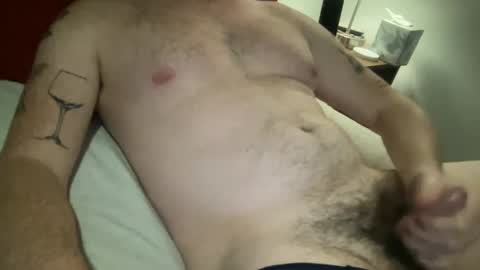 Snapshot of curiousmax18 chatting on December 5, 9:22 pm Maxx online show from December 5, 9:22 pm