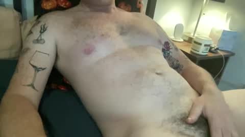 Snapshot of curiousmax18 chatting on October 8, 4:46 pm Maxx online show from October 8, 4:46 pm