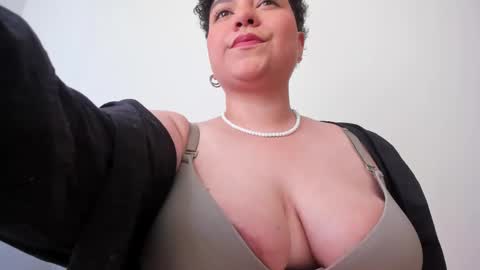 Bruna  online show from February 9, 7:41 pm