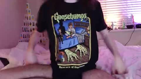 curly fries online show from February 28, 7:01 am