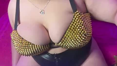 Kay online show from January 13, 1:02 am