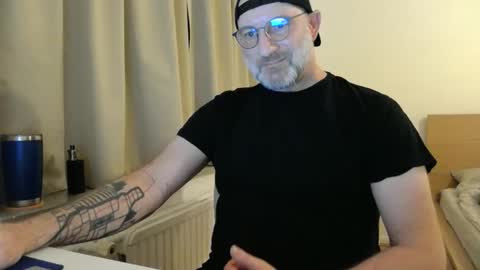 Curman85 online show from March 20, 12:04 am