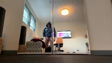 curvyd454066 online show from January 13, 8:49 pm