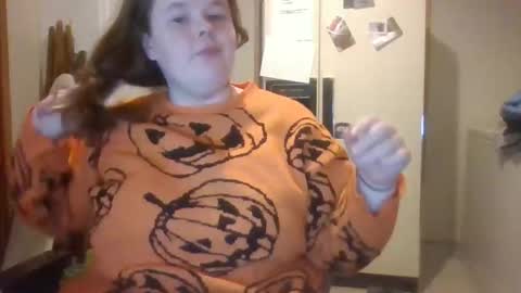 dahlia -kim online show from October 31, 2:34 am