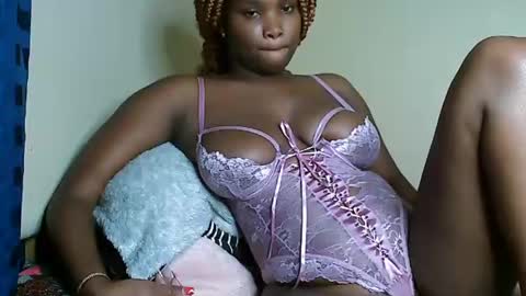 Snapshot of cute_beb2 chatting on January 28, 11:38 am V EE online show from January 28, 11:38 am