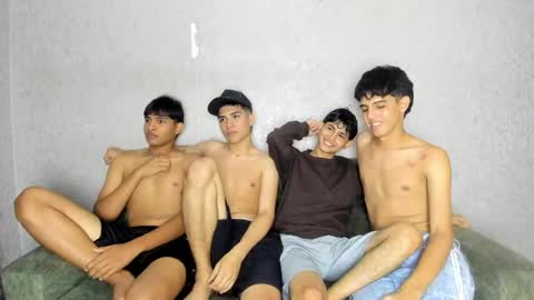 ARTURO-18  MATIAS-18  NIKOLAY-19  HADES-18  GABO-19 online show from April 30, 3:33 am