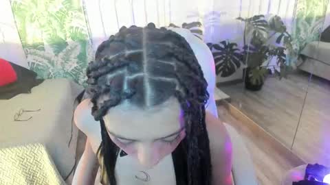 Sofa  online show from December 13, 9:54 pm