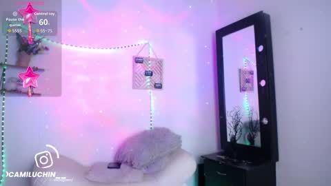 Cute horny1 online show from September 22, 5:00 am