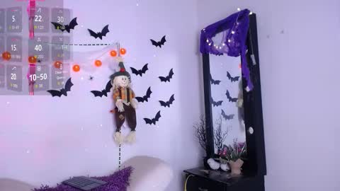 Cute horny1 online show from October 17, 4:27 am