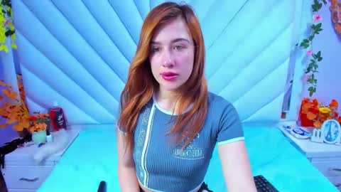 Isabella online show from November 12, 8:33 pm