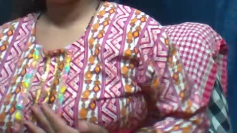 Snapshot of cute_kashmira99 chatting on October 2, 11:31 am kashmira online show from October 2, 11:31 am