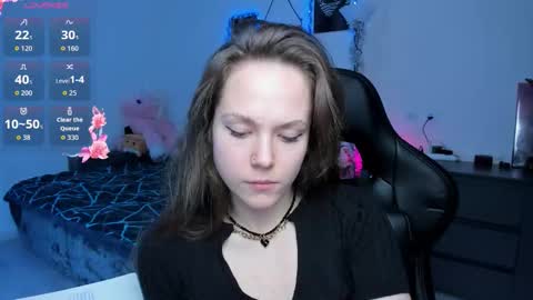 Emily online show from November 27, 7:10 pm