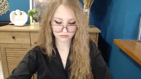 Veronica online show from March 27, 7:58 am