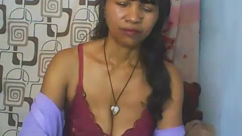murielle online show from May 12, 7:28 am