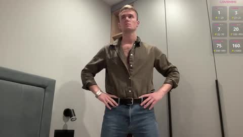 cute_skywalker online show from October 24, 3:24 pm