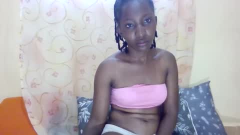 cute_xeniah online show from September 18, 6:39 am