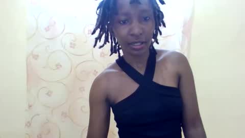 cute_xeniah online show from September 19, 11:14 am