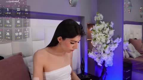 CuteArii online show from November 7, 9:06 pm