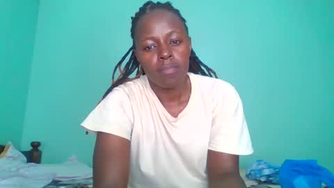 Cuteberry87 online show from January 18, 7:12 pm